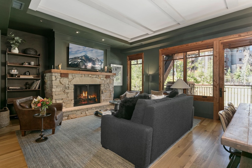 Shooting Star Lodge at Deer Valley Resort - Two Bedroom Residence #204 2 Condo