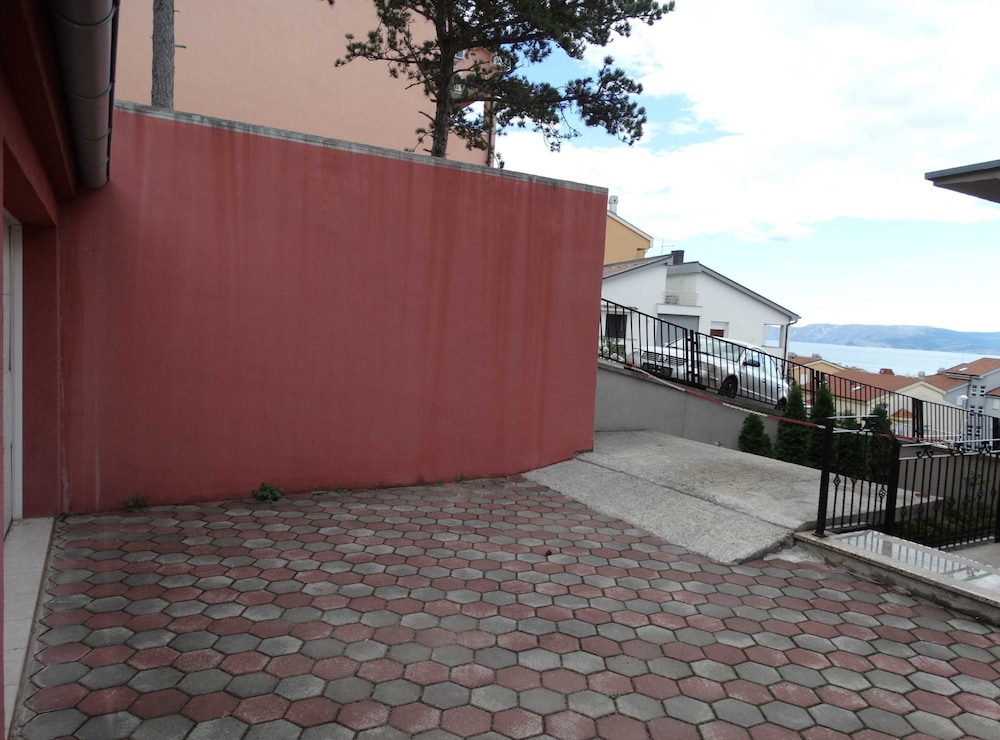 The Quiet Balcony Suite in Crikvenica