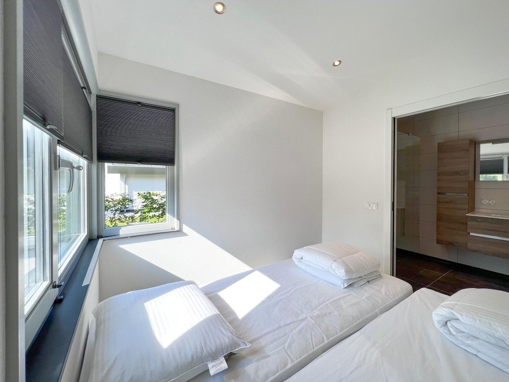 Modern Villa With Terrace and Garden in Dirkshorn view 3