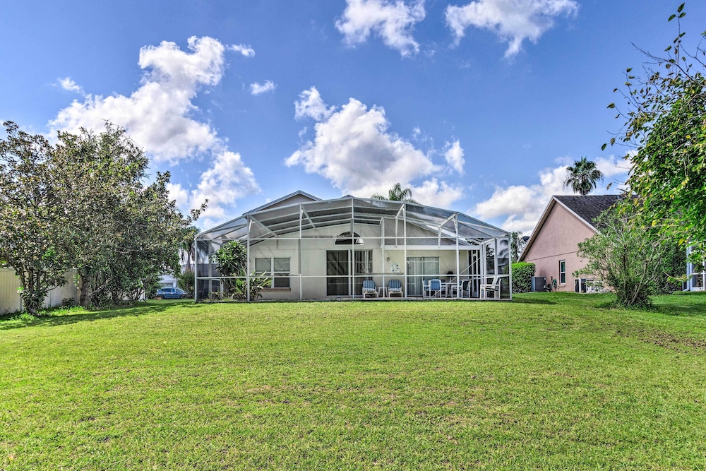 < 5 Mi to Disney Parks: Spacious Home w/ Lanai view 4