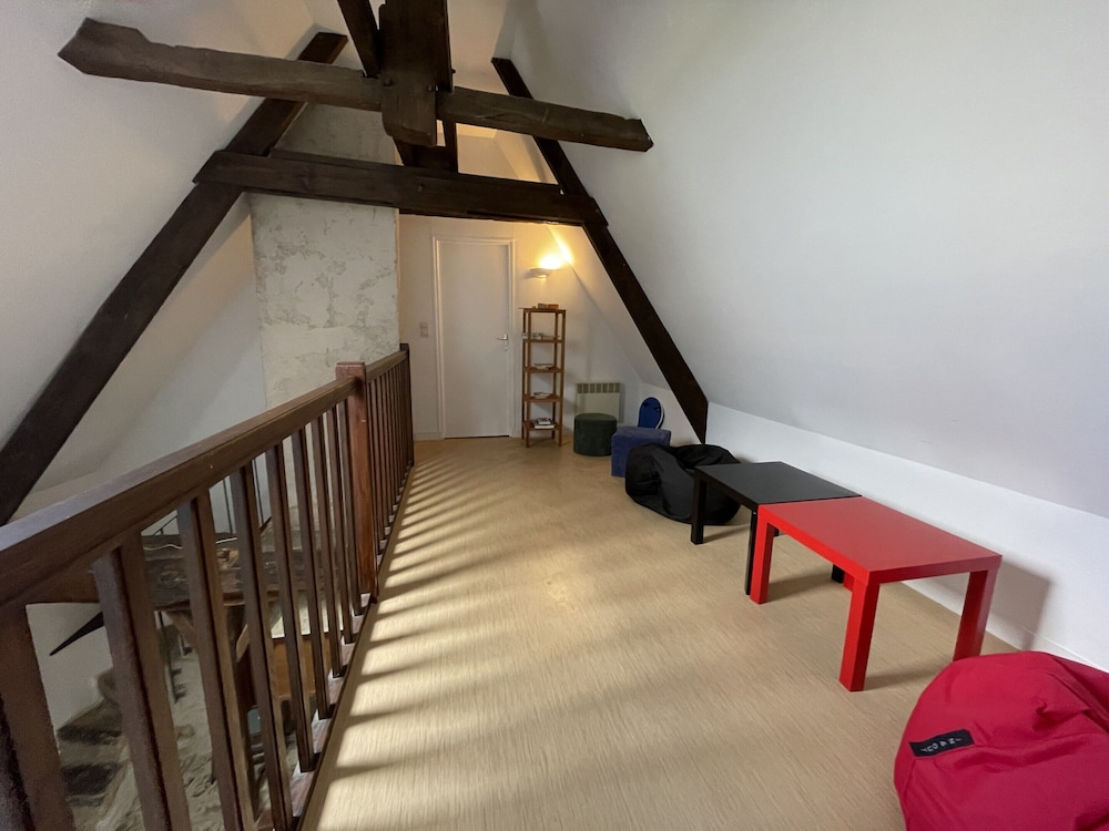 Relaxing Nature Stay in Thoree-les-pins