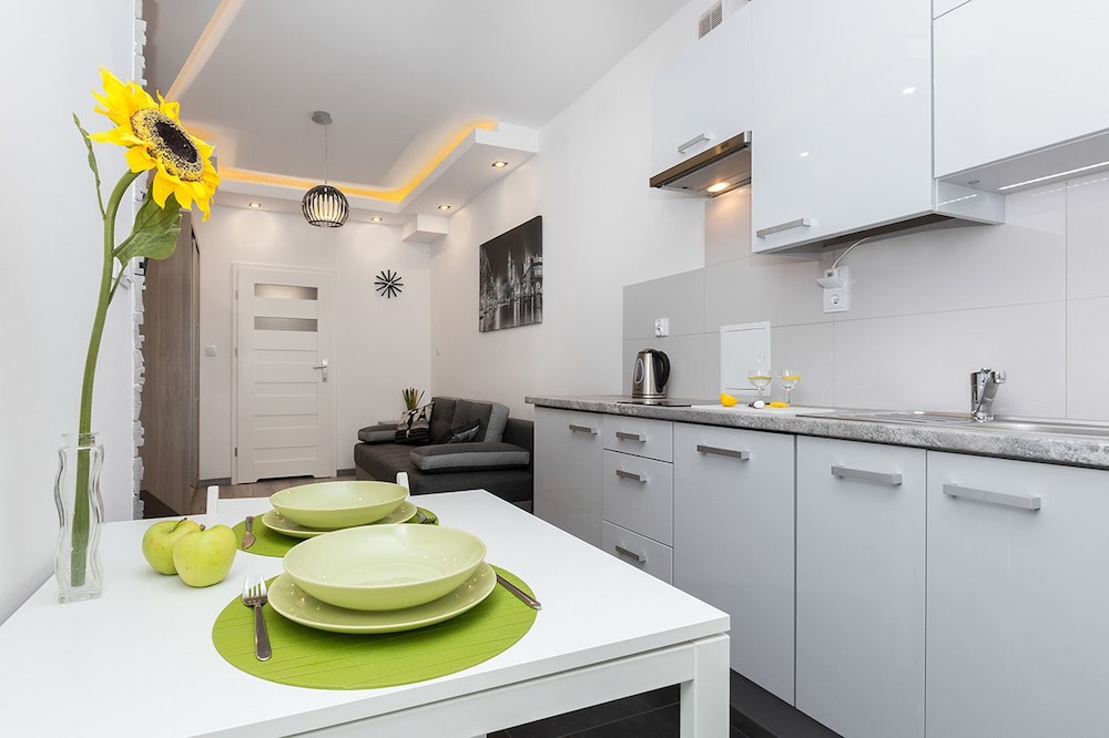 EchoDom 3 Apartments