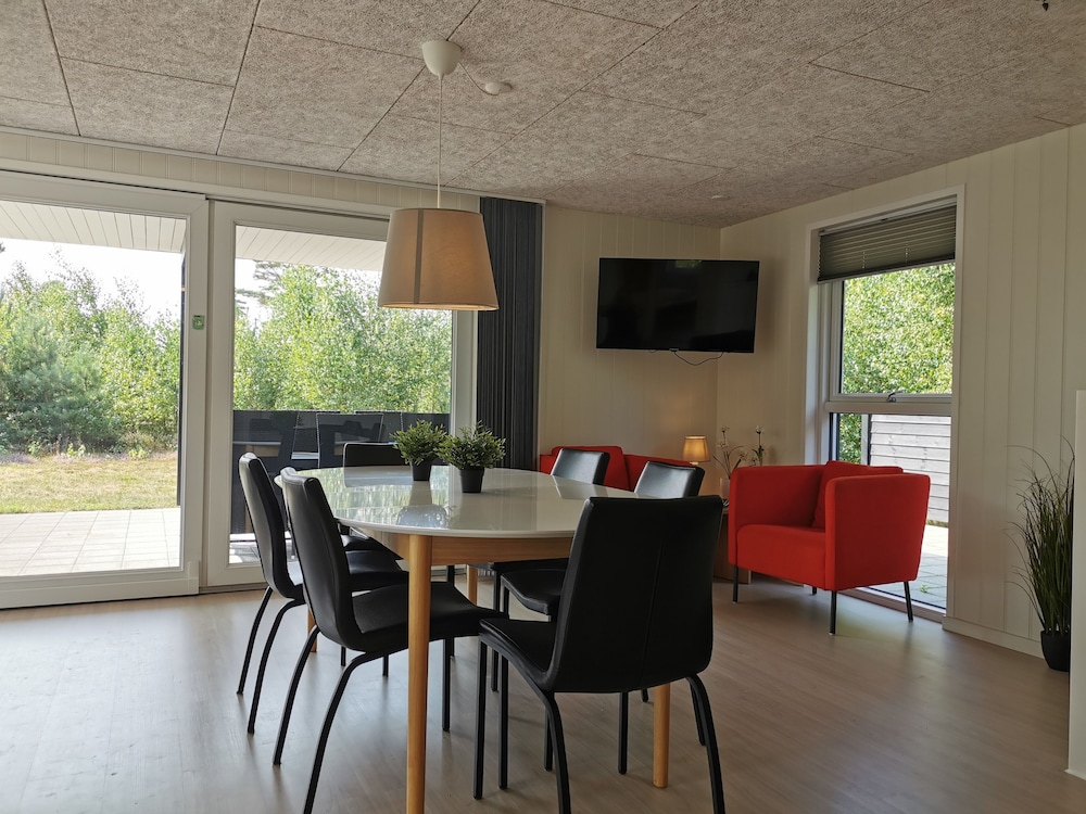 6 Person Holiday Home in Østerby Læsø