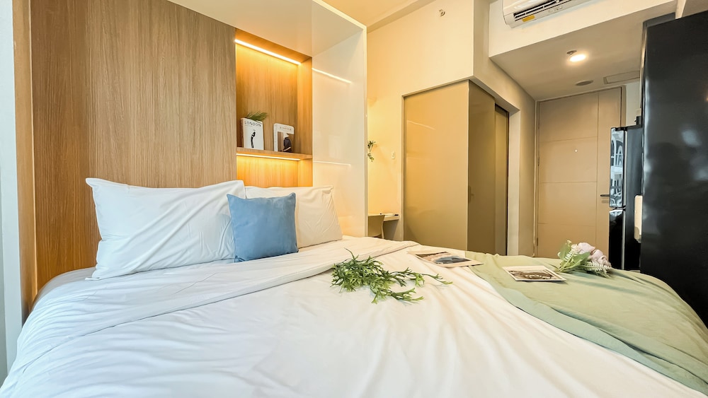 Tranquil And Modern Look Studio At Tokyo Riverside Pik 2 Apartment