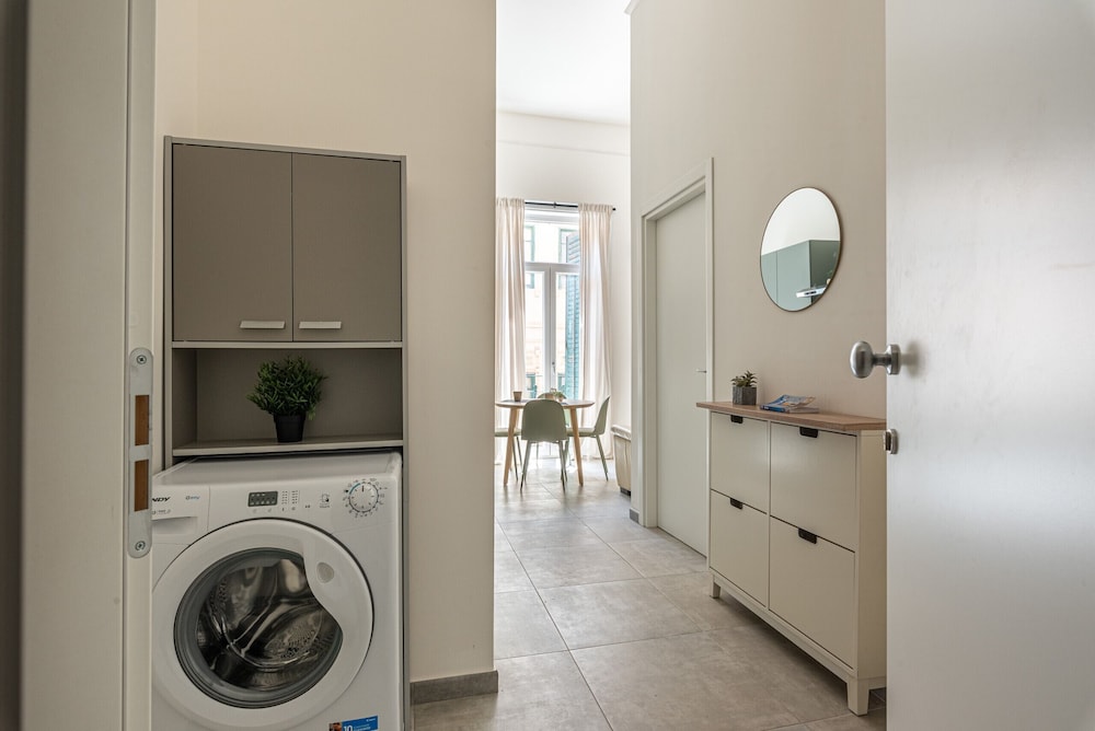 Panurban Green Apartment by Wonderful Italy