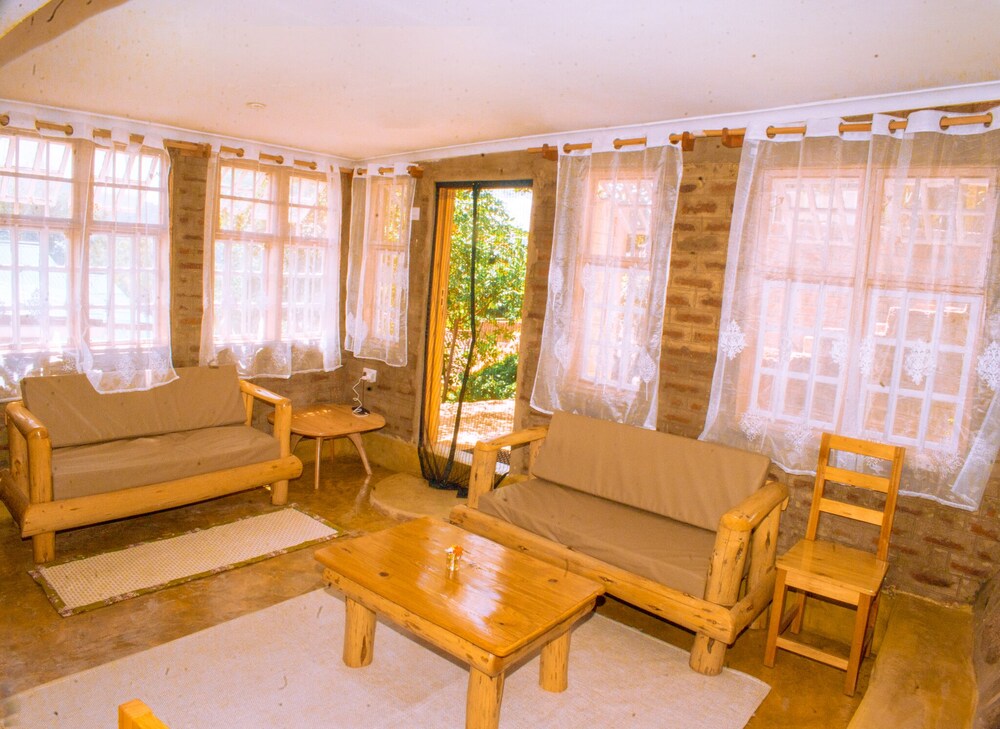 Aika Sunrise Treetops Home