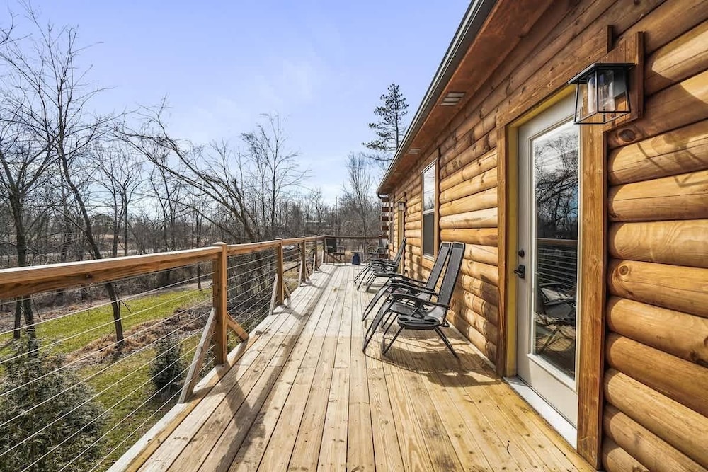 Fern Woods A Modern Take on Hocking Hills Cabins