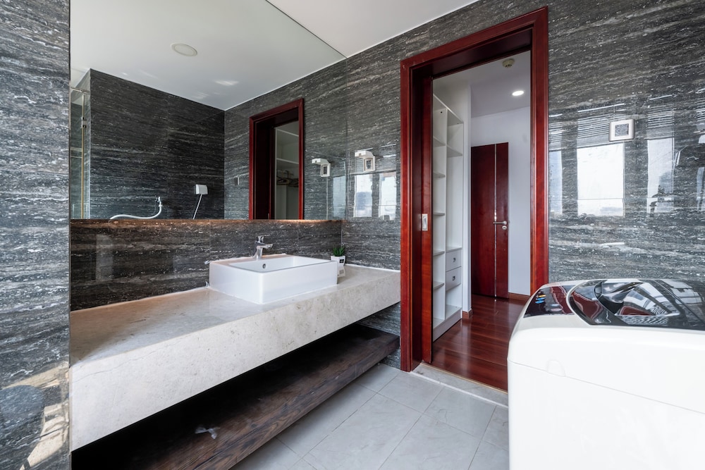 Yue Tai Apartment City Center by Soben