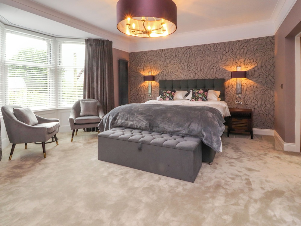 The Oakroyd