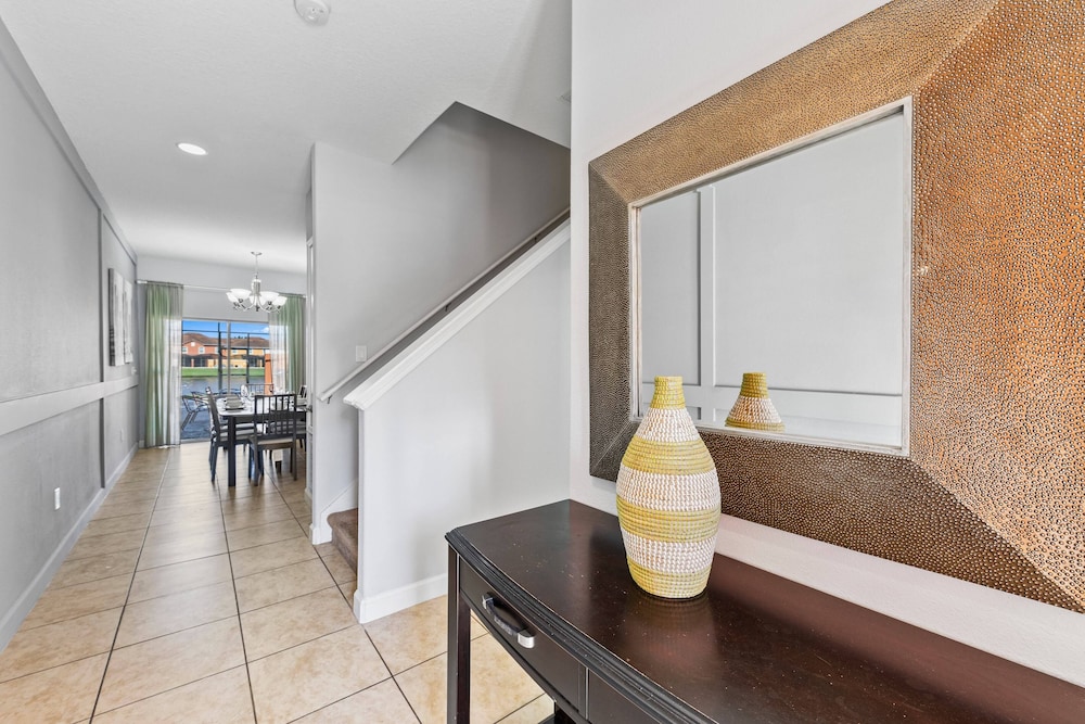 8893 Candy Palm Road