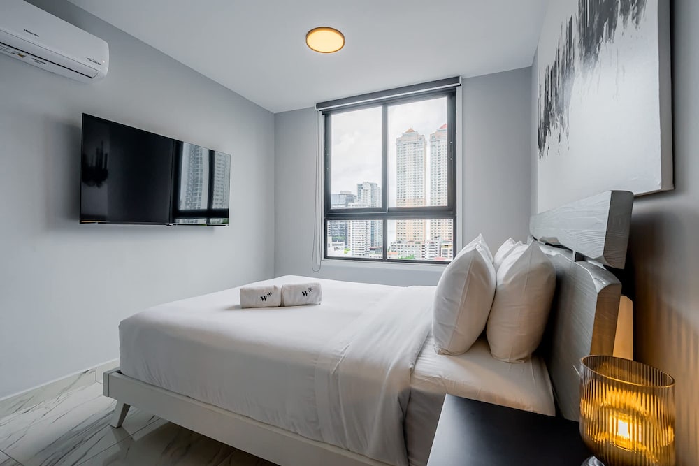 w Situated 1BR w Beautiful View in Calle 50