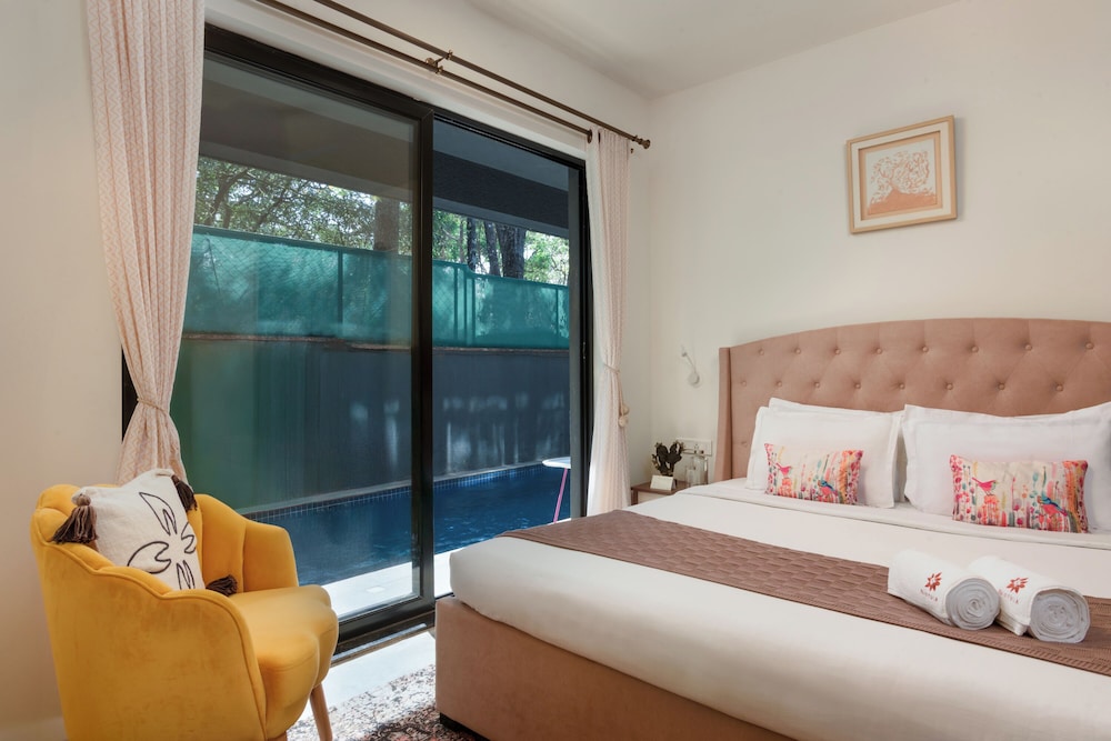 Luxury Pool Villa in Assagao