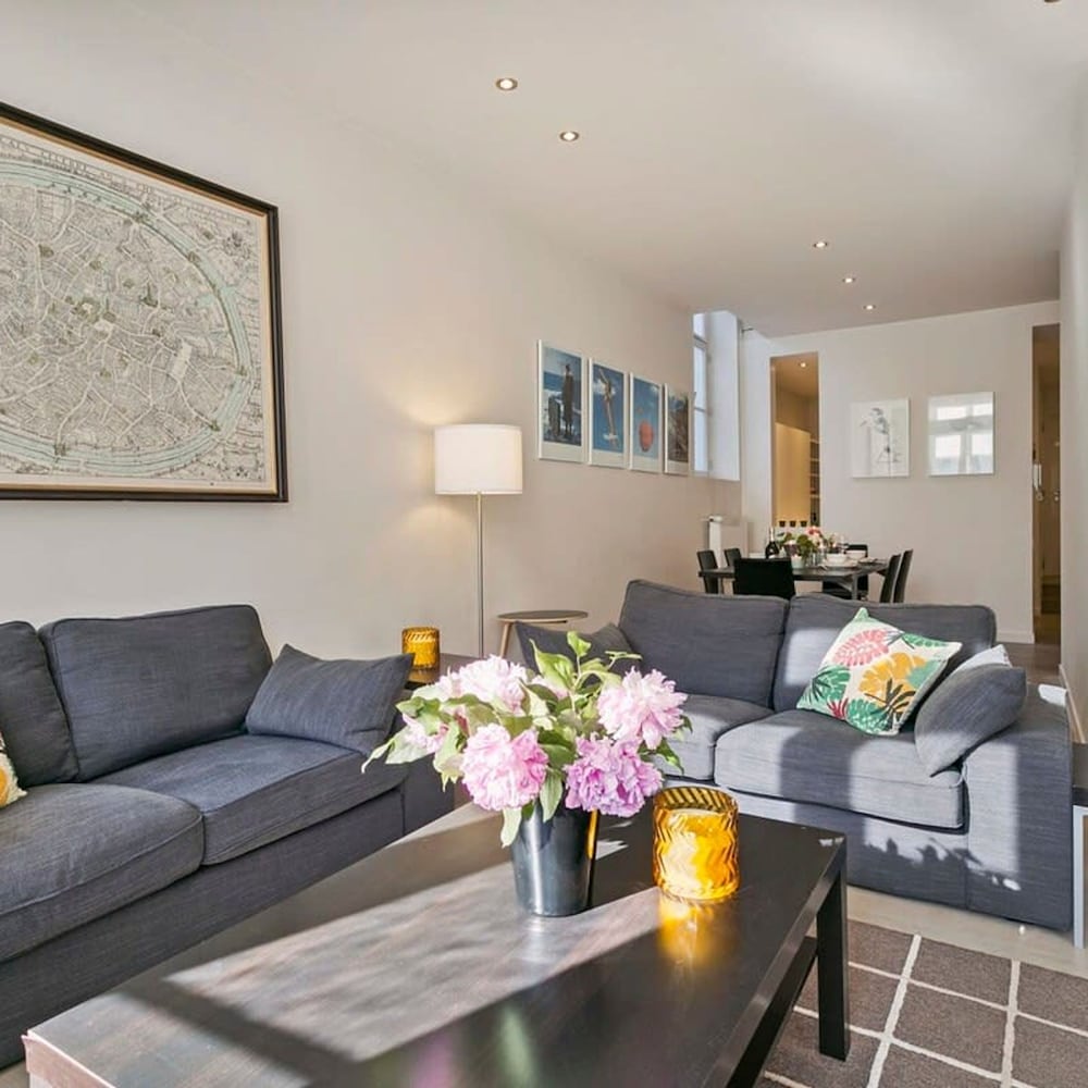 Apartment With Canal View in Heart of Bruges