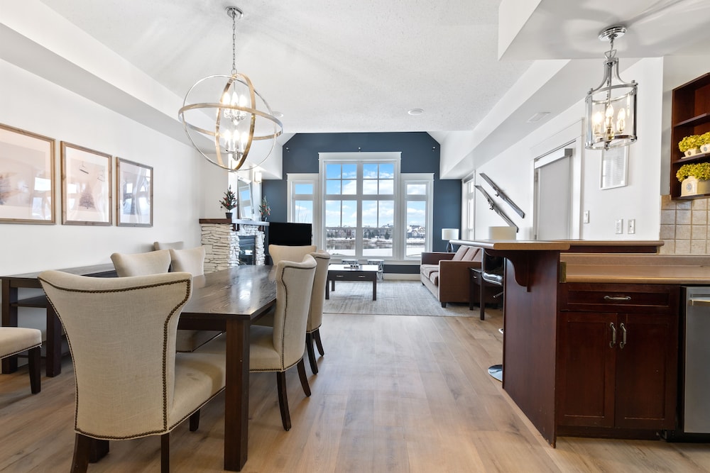 Rivergrass Condos