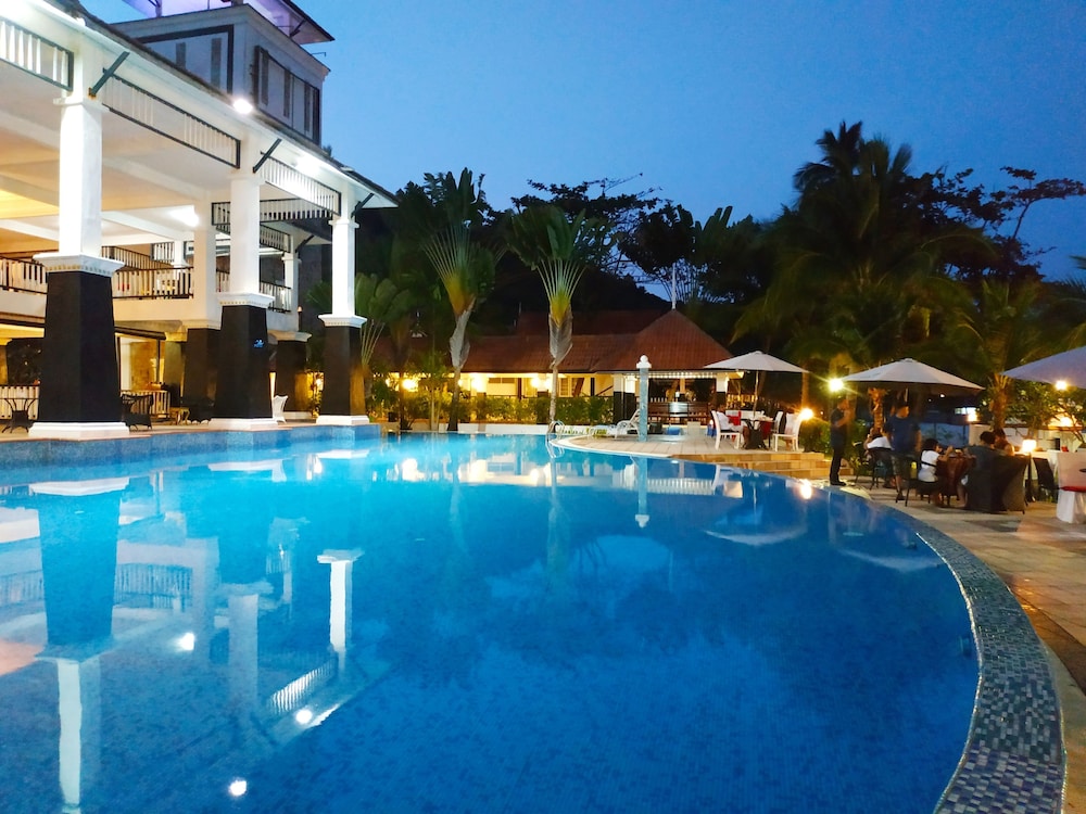 Sari Pacifica Resort & Spa Redang Island