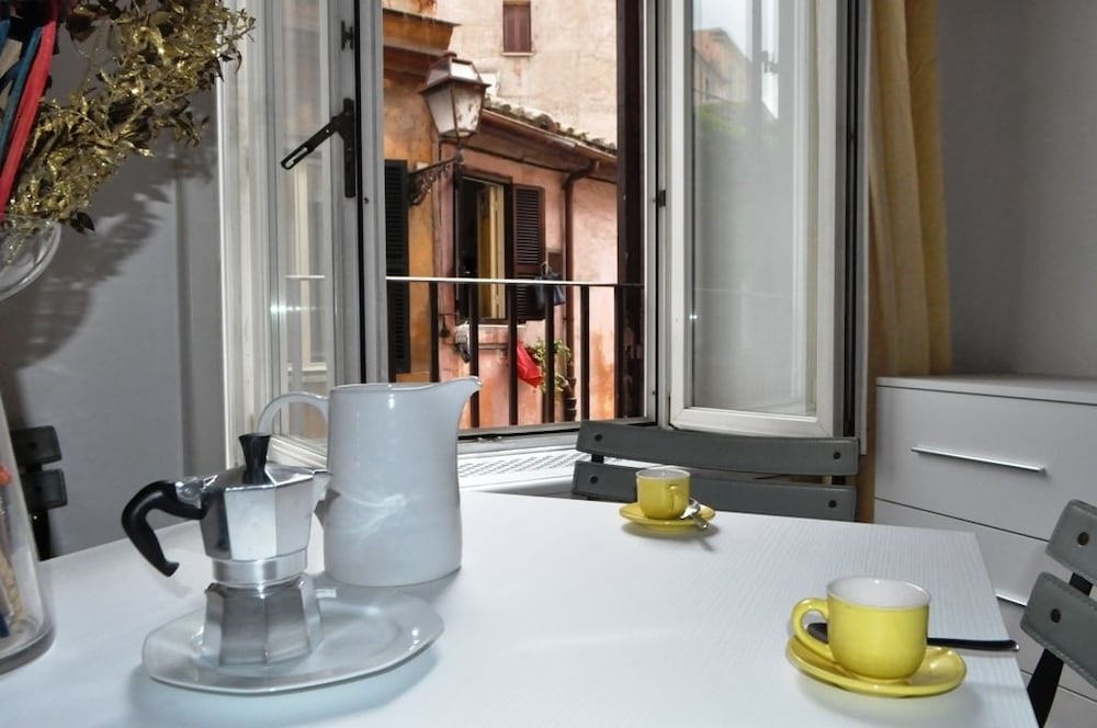 Flatinrome Trastevere 9