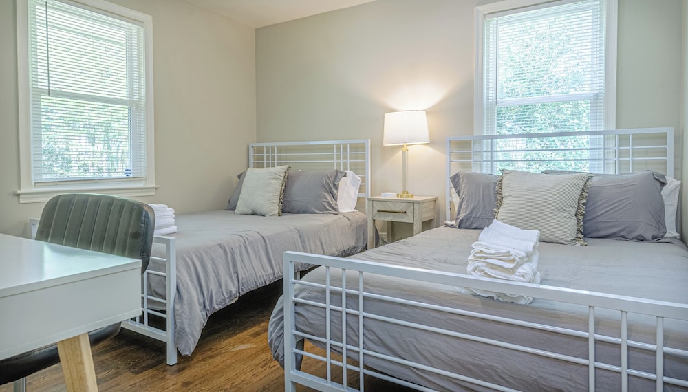 Charming Spacious Home with Game room