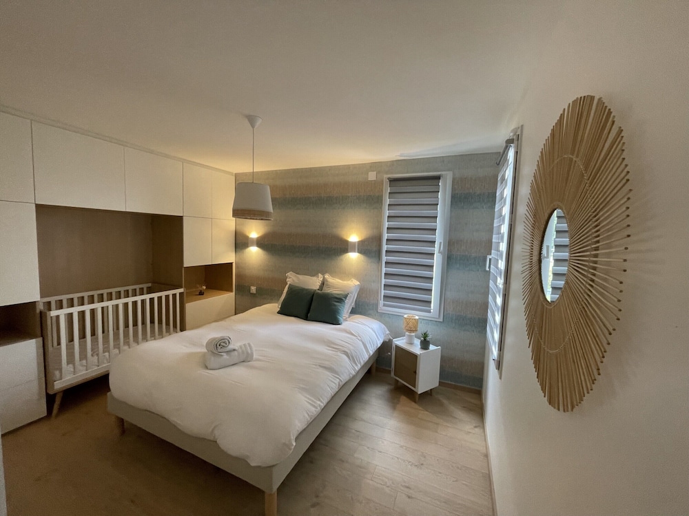 Villa in Saint-corneille With Private Jacuzzi