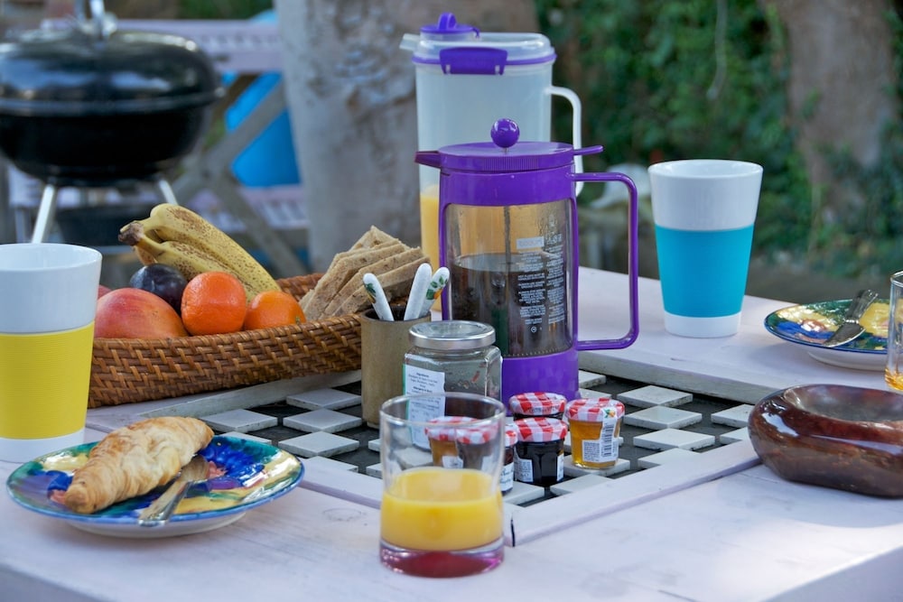 Worthing Vacations - The Enclave - Property Image 8