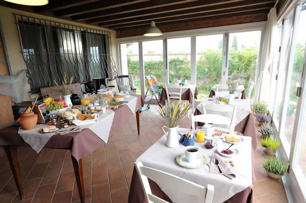 Monte Maino Bed & Breakfast view 3