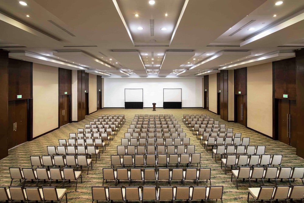 meeting & event spaces