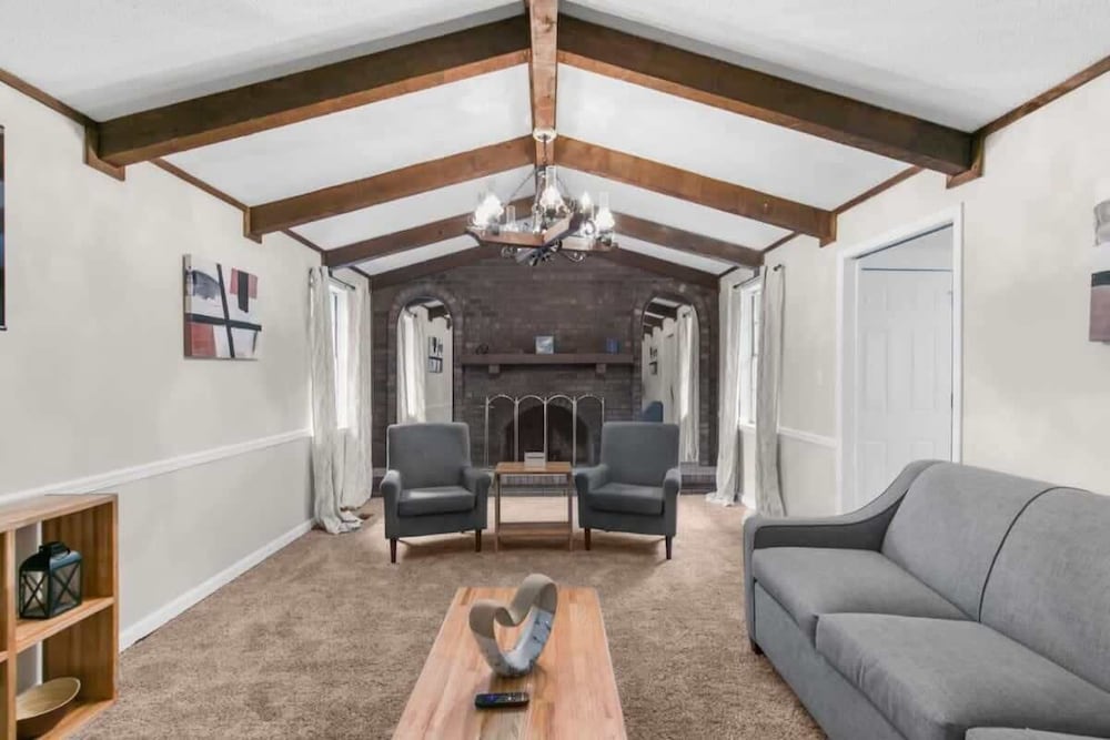 Miami Family Friendly in Forestdale