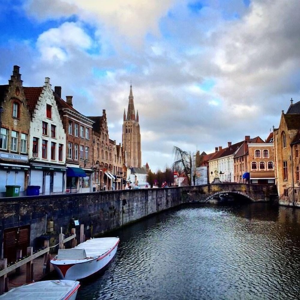 Bruges Vacations - Apartment Dijver - Property Image 8