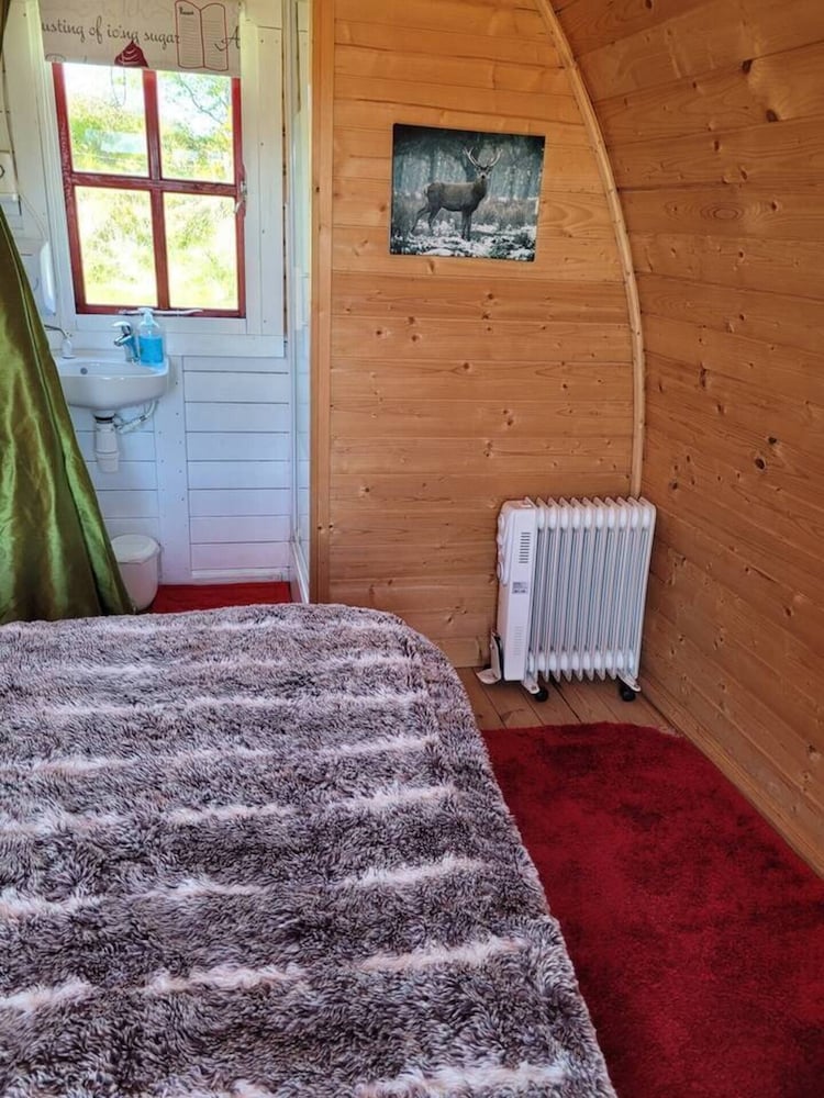 Lovely Glamping Dream Pod in St Austell, Cornwall view 4