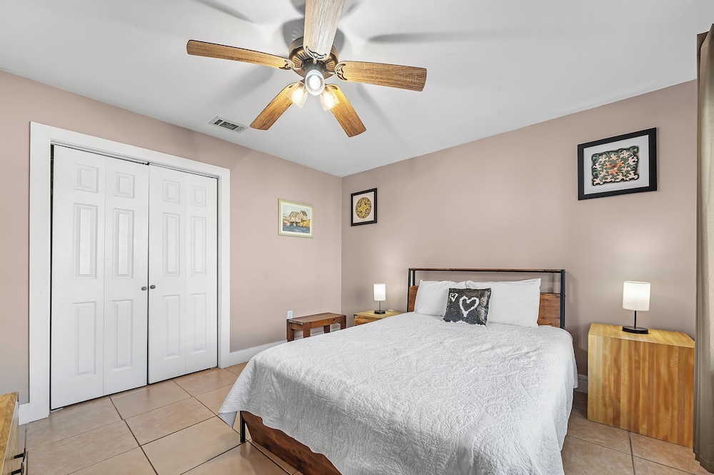Gulf View 23