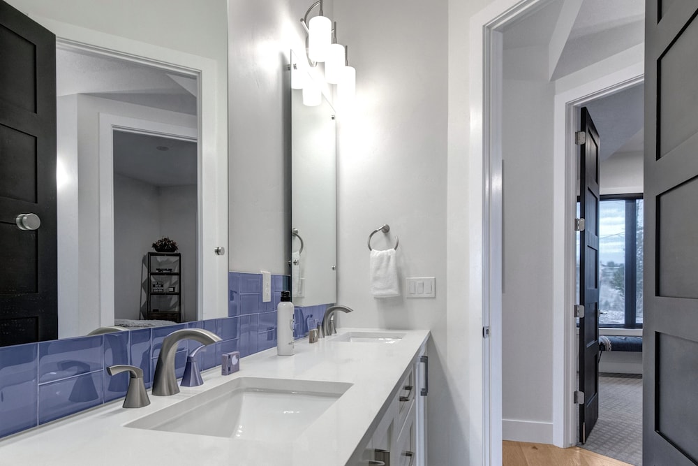 Frost Haven 4 Bedroom Townhouse
