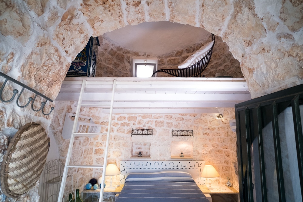 Relais Patriarca by Typney