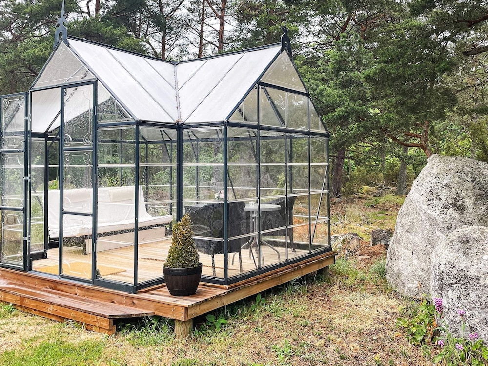 4 Person Holiday Home in Drottningskar-by Traum