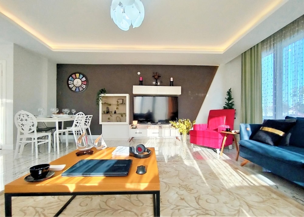 3 Br Apertment in Aksu