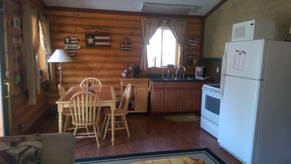 Hoovers River Resort - Property Image 8