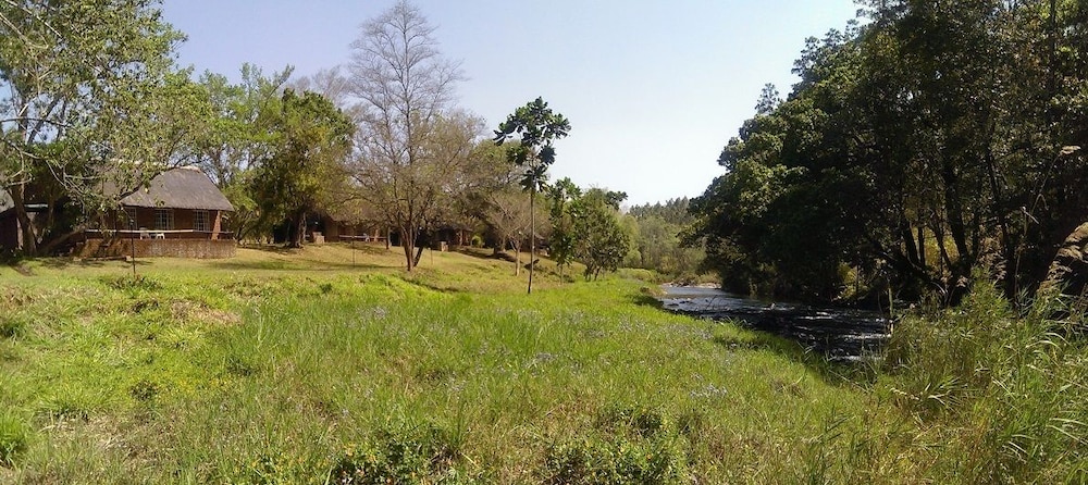 Kwambali Riverside Lodge