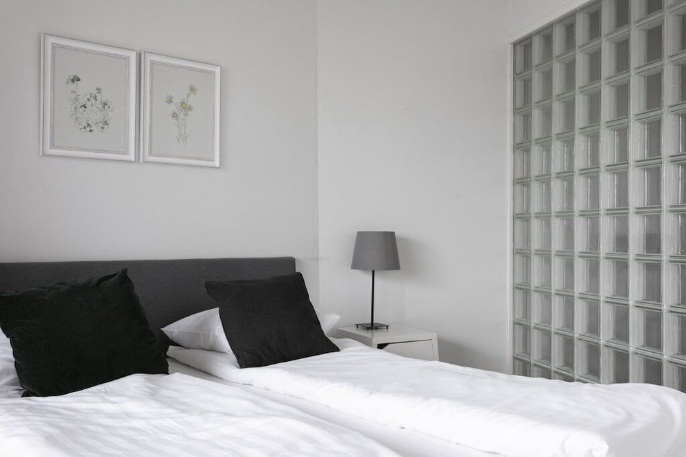 2ndhomes 1BR apartment in Kamppi Center with Sauna and Balcony view 5