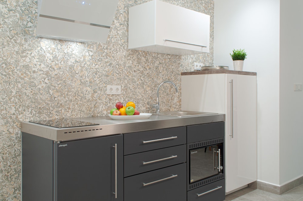 ABAL Apartments - Barrio