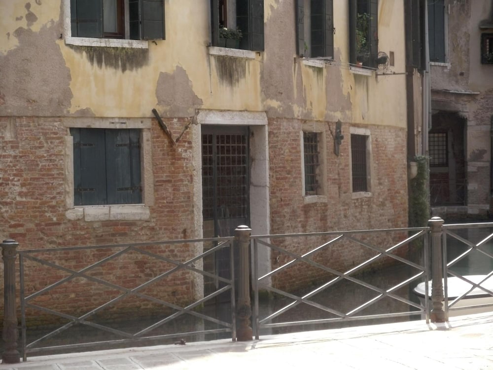 Sweet Venice - rooms & apartments