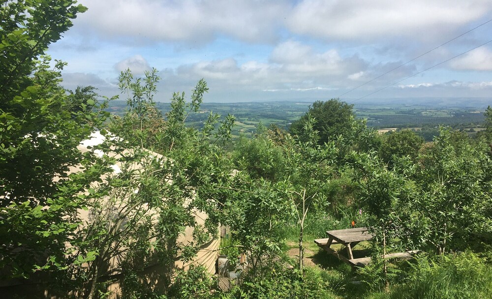 Yurt Luxury & Bathouse, photo 32
