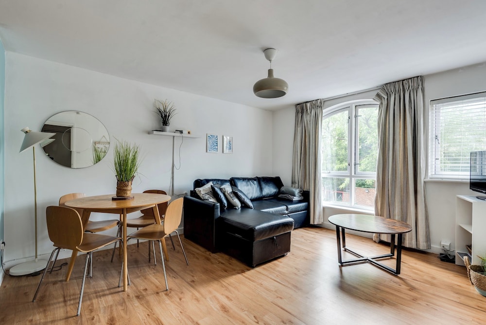 Central Oxford Oasis - Close to Colleges Shops