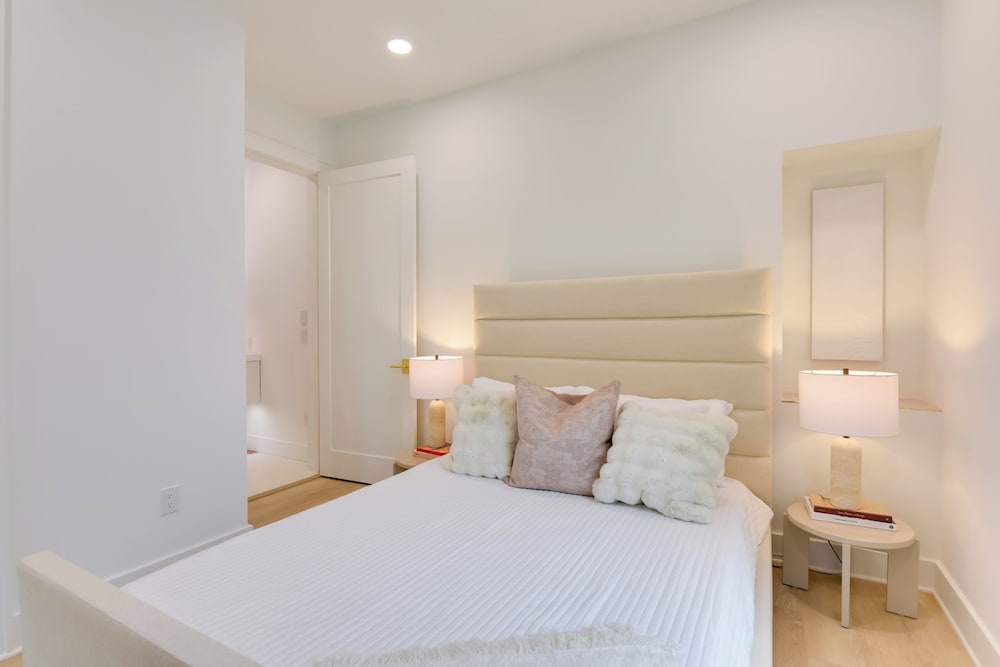 Walk to Gulf: Charming Santa Rosa Beach Duplex!