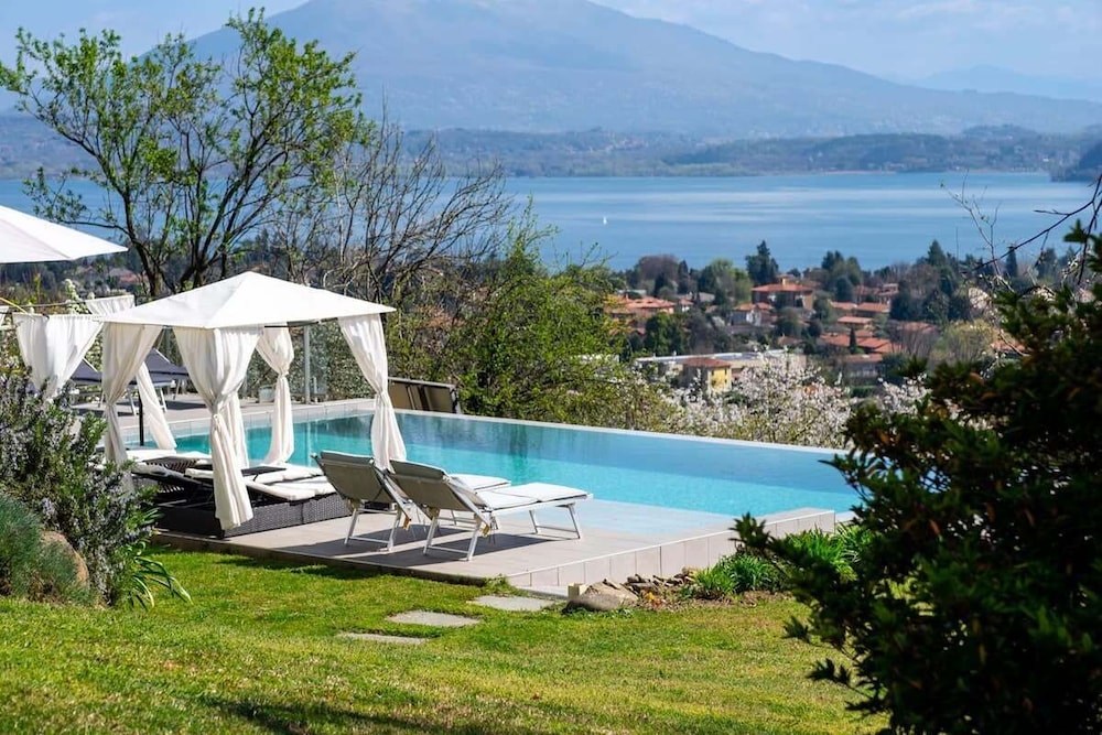 Family Friendly Italian Lakes Holiday Rental With Pool