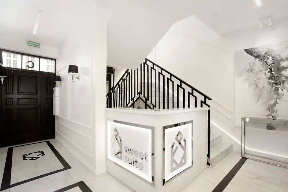 Sweet Suite Apart
