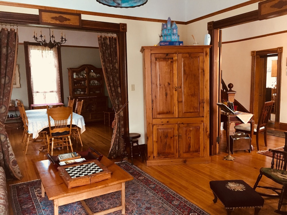 Evangeline's Tower Bed & Breakfast