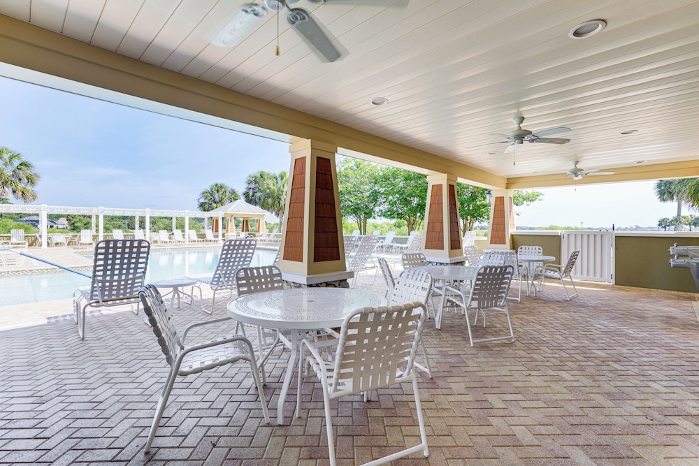 Village of Collier Retreat w/ Golf Cart & Lanai!
