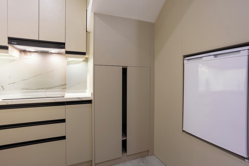 Loovox Suites