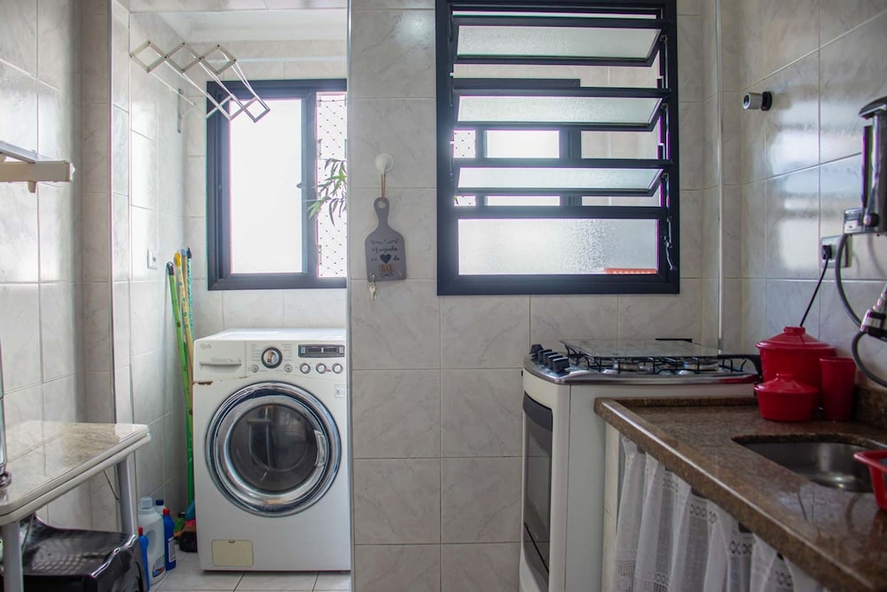 Apartamento Pet Friendly c Garagem a 400m da Praia