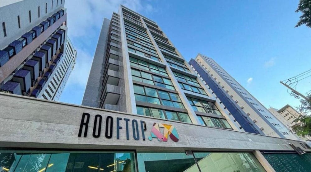 Flats no Rooftop 470 por Yolo
