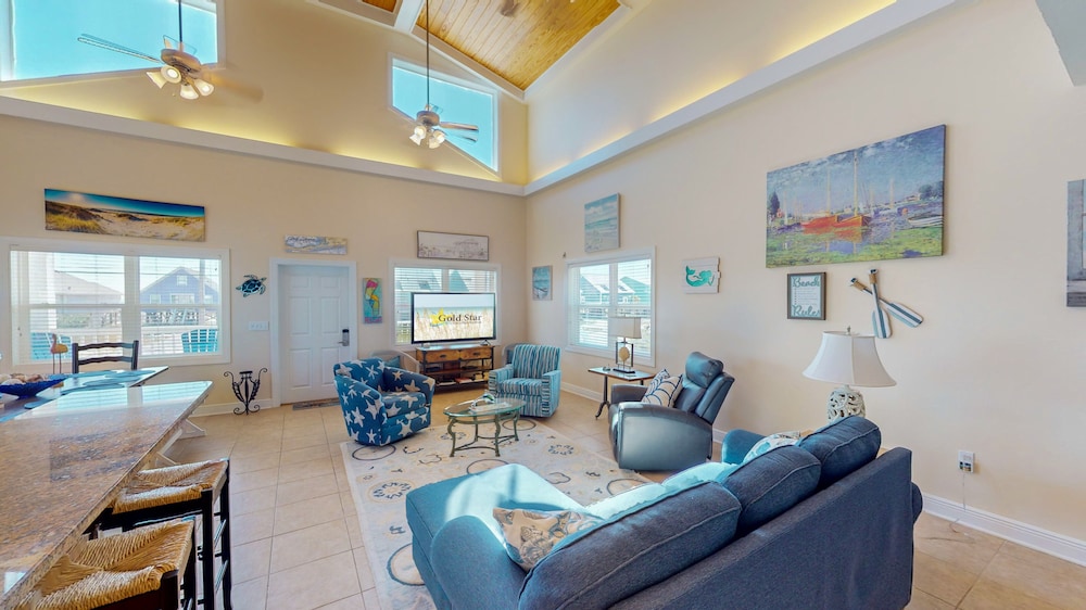 Beautiful Home in Gulf Shores With Private Pool, Sleeps 12