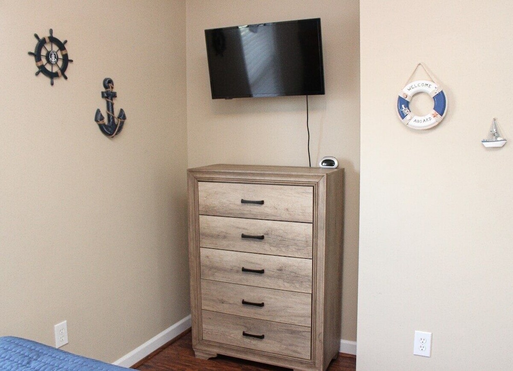 Heatherstone 1063 2 Bedroom Condo